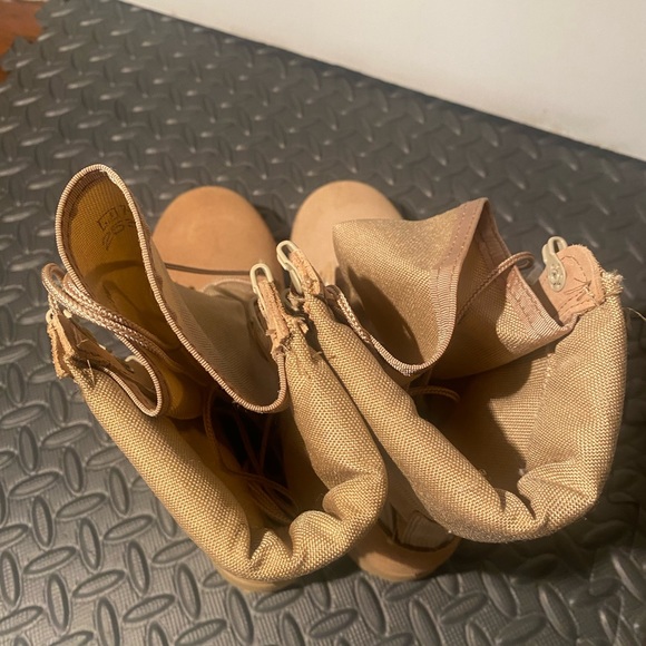 NEW Military Coyote Brown Combat Boots Mens size 6.5 outdoor Vibram - Picture 5 of 8